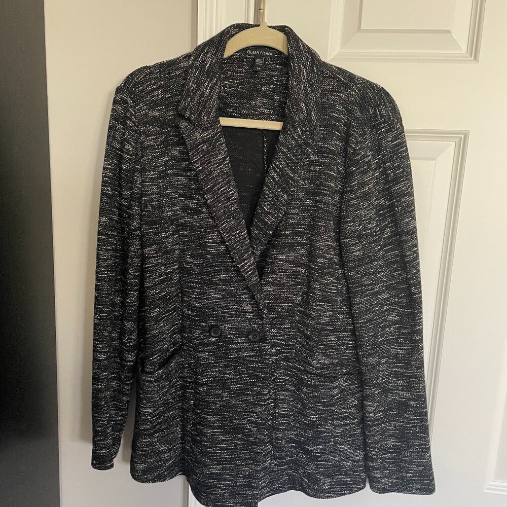 Eileen Fisher double breasted blk and white size small tweed knit blazer